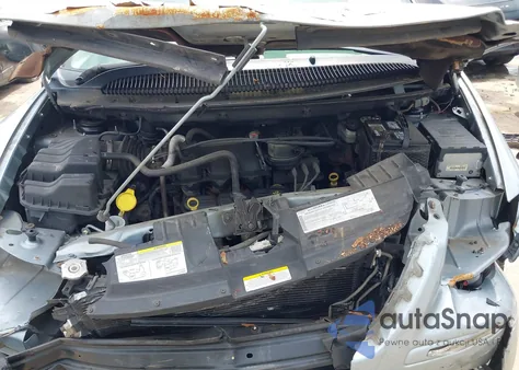 2006 Chrysler Town & Country Limited from USA, damaged, VIN 2A4GP64L96R629332